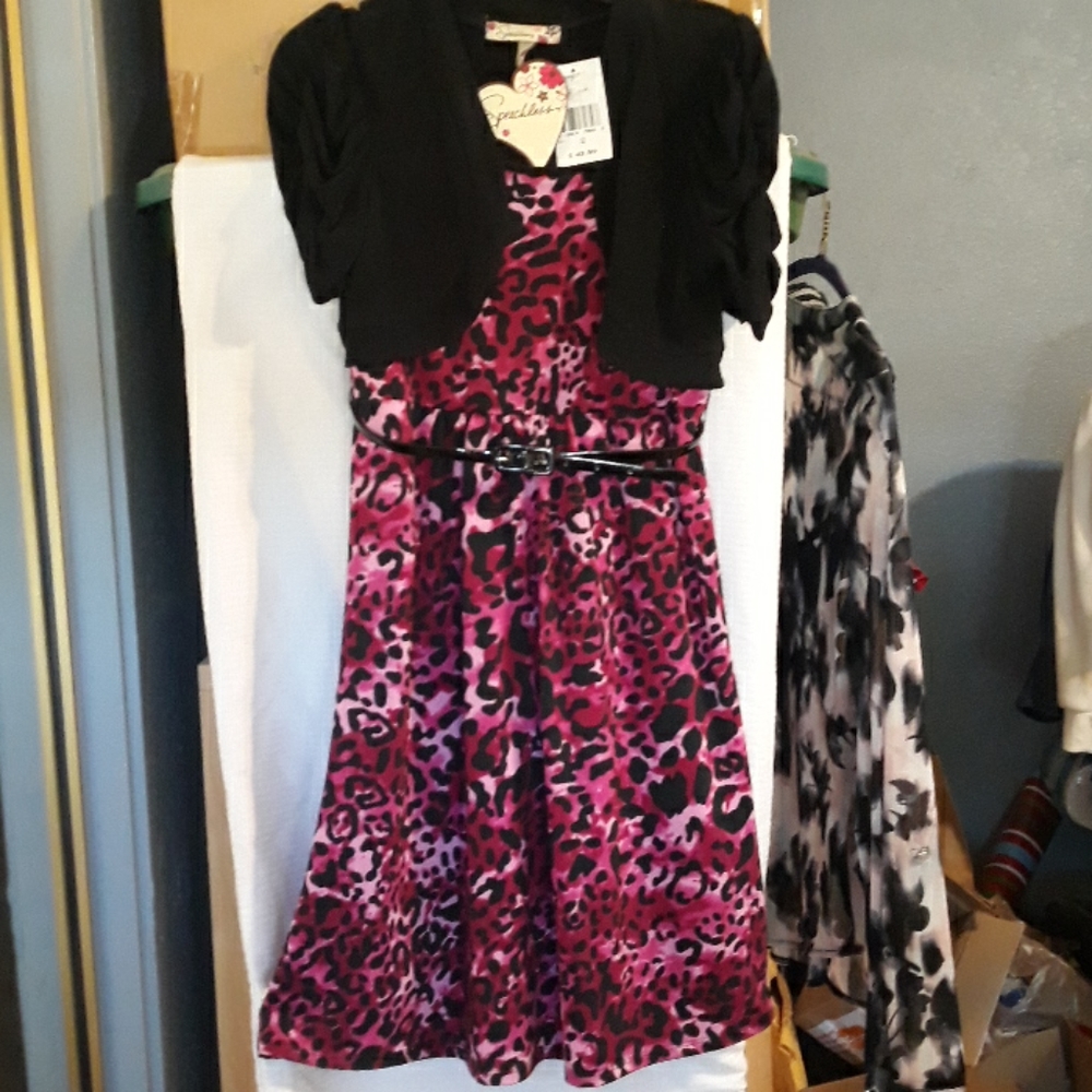 Beautiful young ladies dress.